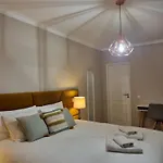 Diamante House Com Garagem Privada Апартаменти