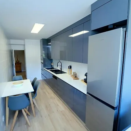 Diamante House Com Garagem Privada *