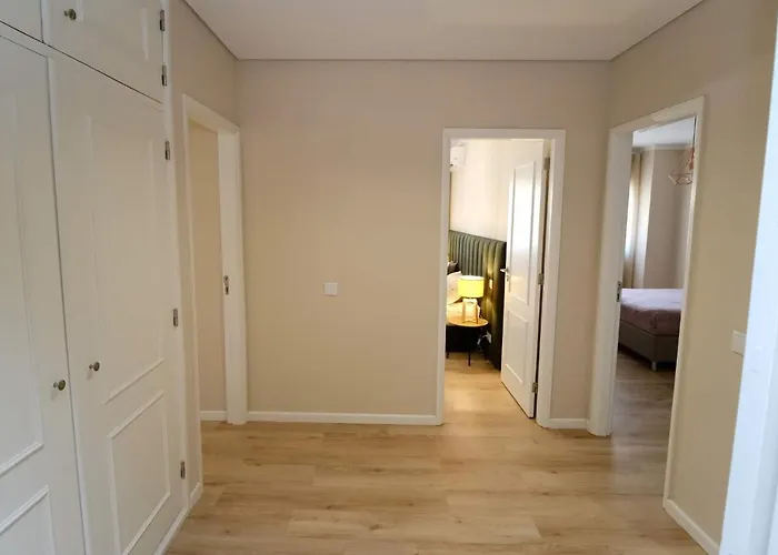 Diamante House Com Garagem Privada * Брага