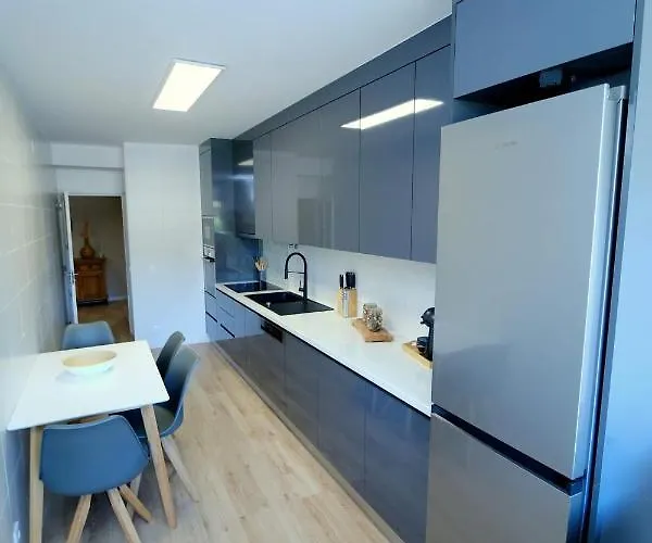 Diamante House Com Garagem Privada *