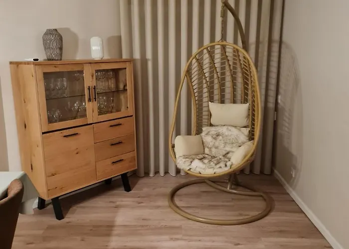 Diamante House Com Garagem Privada